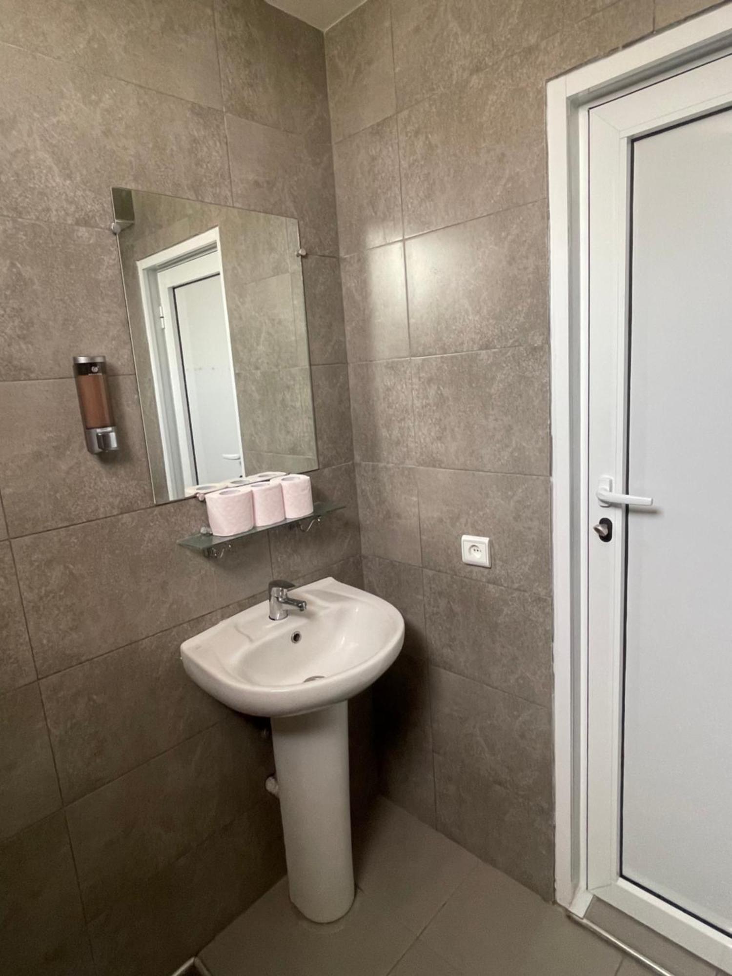 Appartement Résidence Yassmina Tangeri Esterno foto